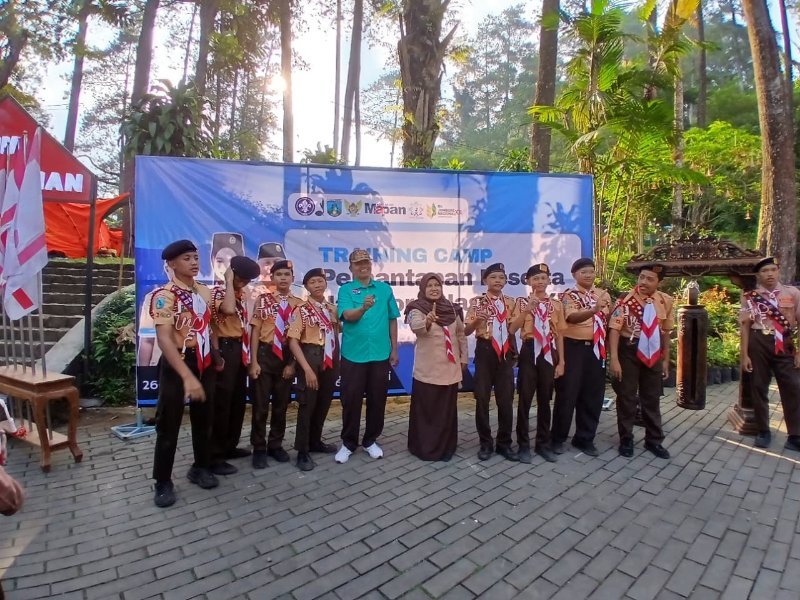 Delapan Pramuka MTsN 1 Kota Kediri Ikuti Training Camp Pemantapan Kontingen Jamnas XII