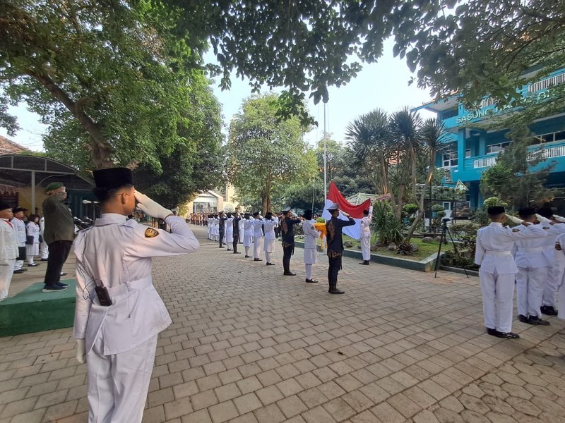 HUT RI ke-81, MTsN 1 Kota Kediri Kobarkan Semangat Kemerdekaan untuk Transformasi Madrasah
