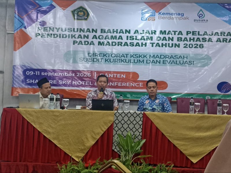 Standar Mutu dan Penilaian Buku Bahan Ajar Madrasah Menjadi Perhatian Peserta Penyusunan Bahan Ajar 2026