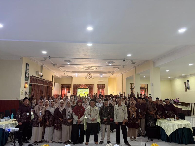 MTsN 1 Kota Kediri Jadi Rujukan Praktik Baik KBC, Bagikan Inovasi Madrasah di MTsN 1 Trenggalek